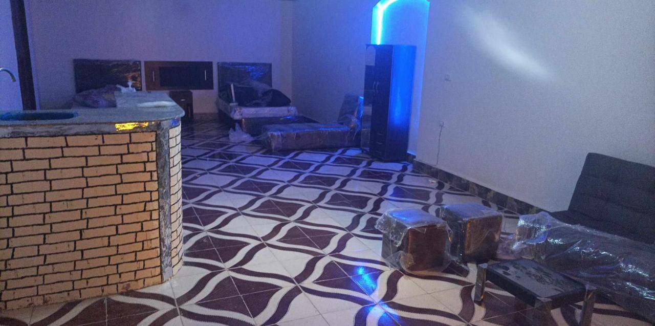 Akhnaten Villa *