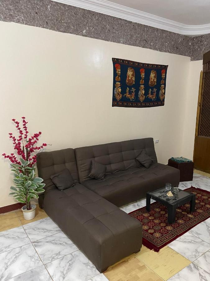 Akhnaten Villa *